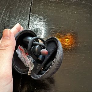 Free in Bundle Wireless Headphones Untested Black and Red Extra Headphones Jarv